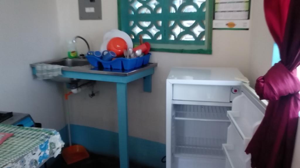 טרזר ביץ' Waikiki Guest House חדר תמונה