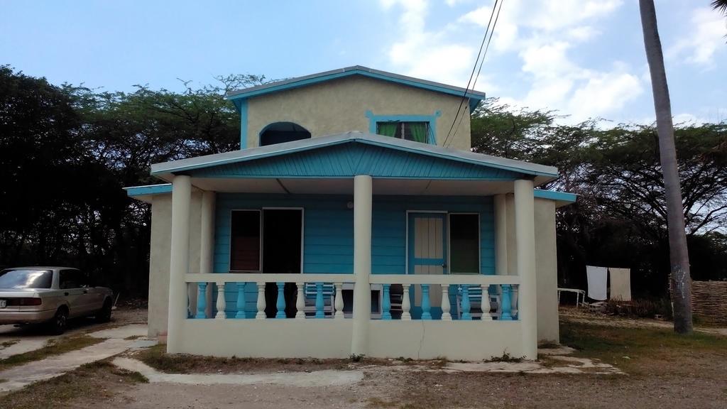 טרזר ביץ' Waikiki Guest House חדר תמונה